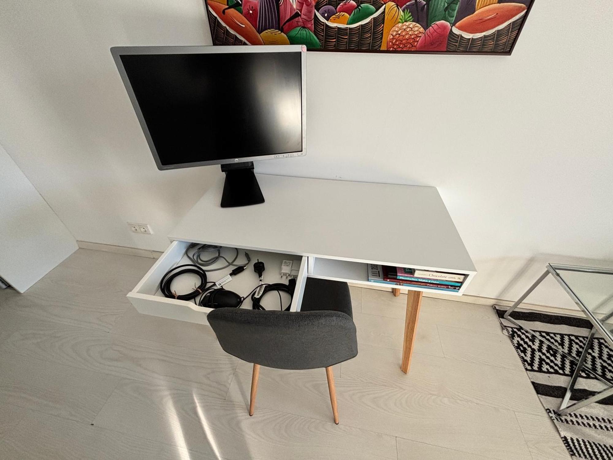 New Studio, Central Location! Братислава Экстерьер фото